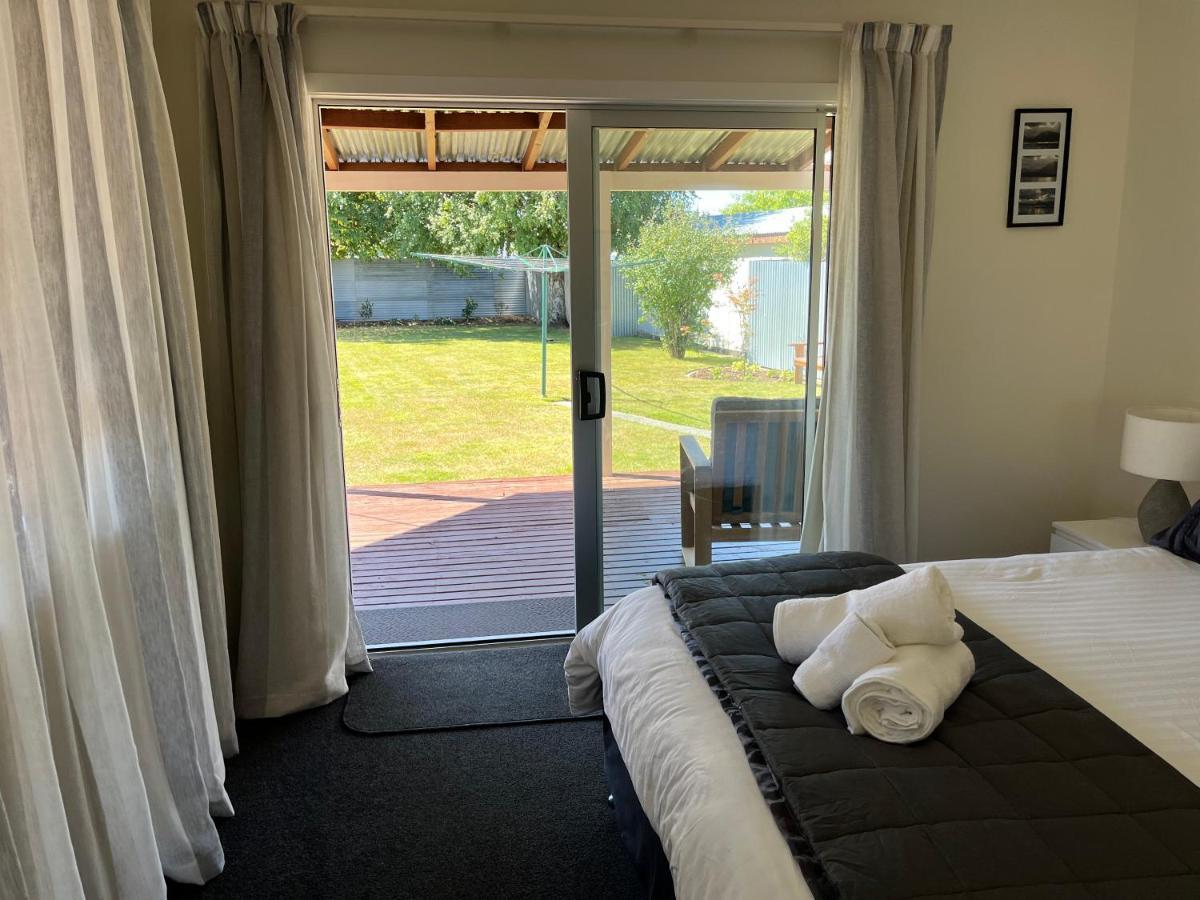 Mackenzie Delight Villa Туизъл Екстериор снимка
